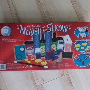 New Ideal 100-Trick Spectacular Magic Show Kit w/DVD & Accessories
